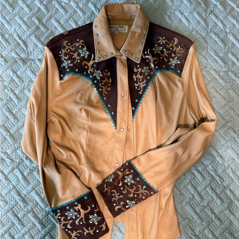 Tan Lambskin Western Shirt with Embroidery